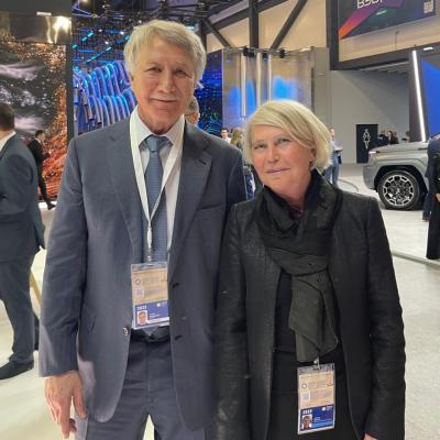 Представители 
